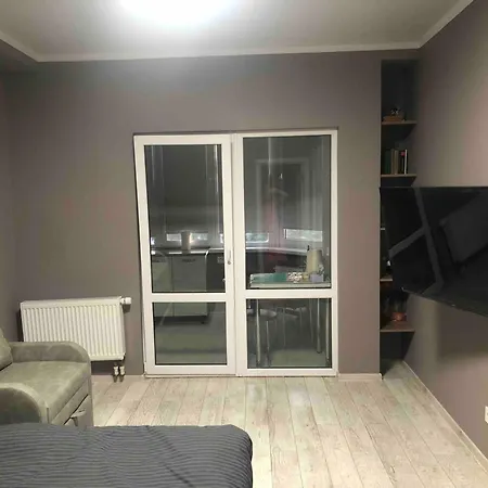 в жилом комплексе возле моря есть бомбоубежище Apartment Odessa